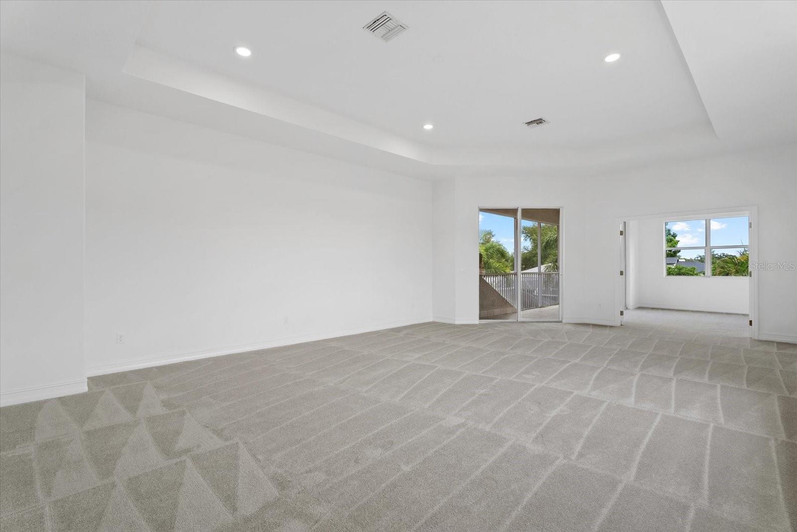 7595 TRILLIUM BLVD — photo 31