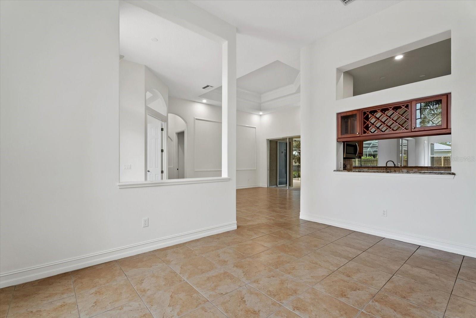 7595 TRILLIUM BLVD — photo 8