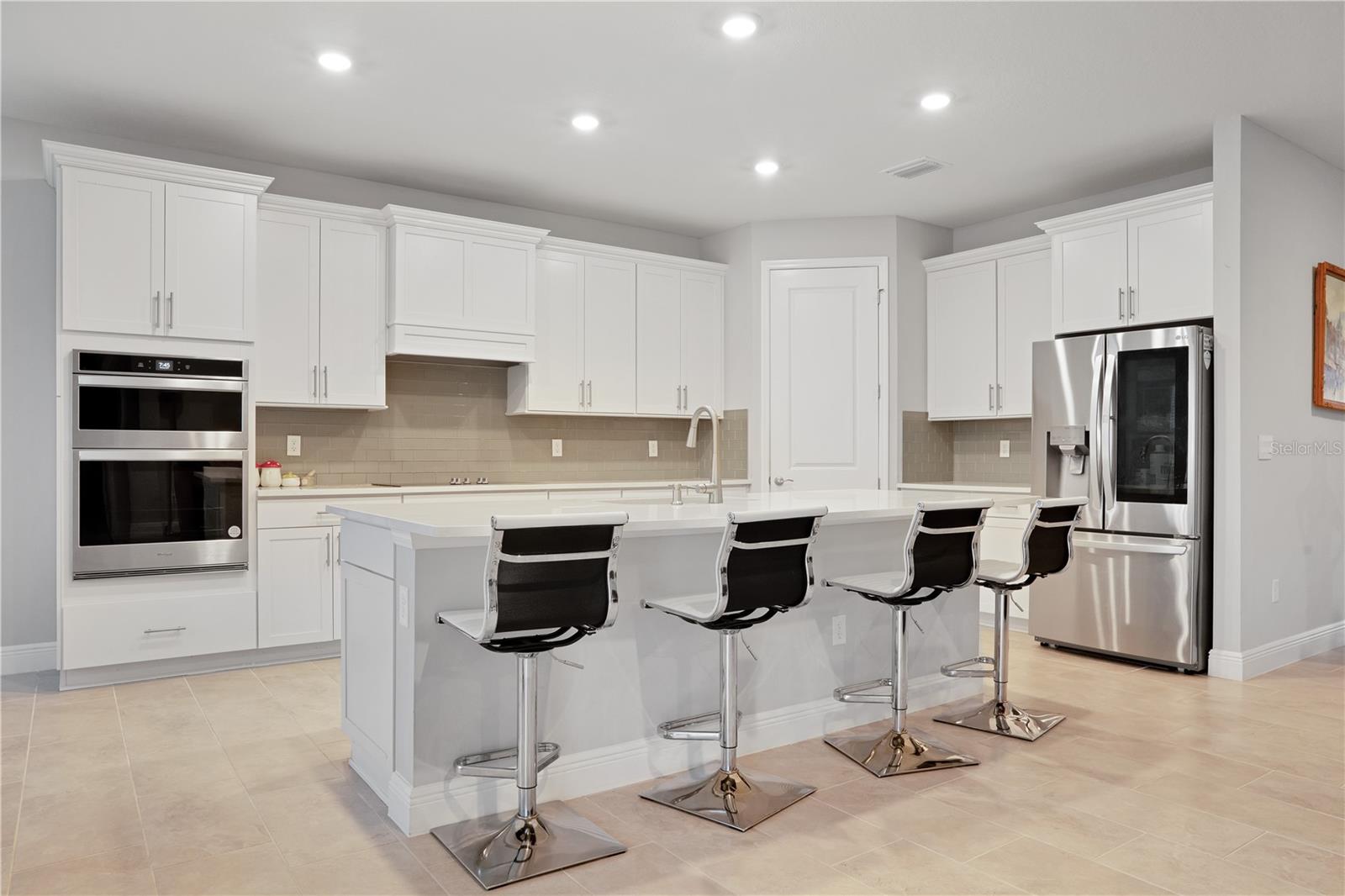 23278 SCAGLIONE DR — photo 9