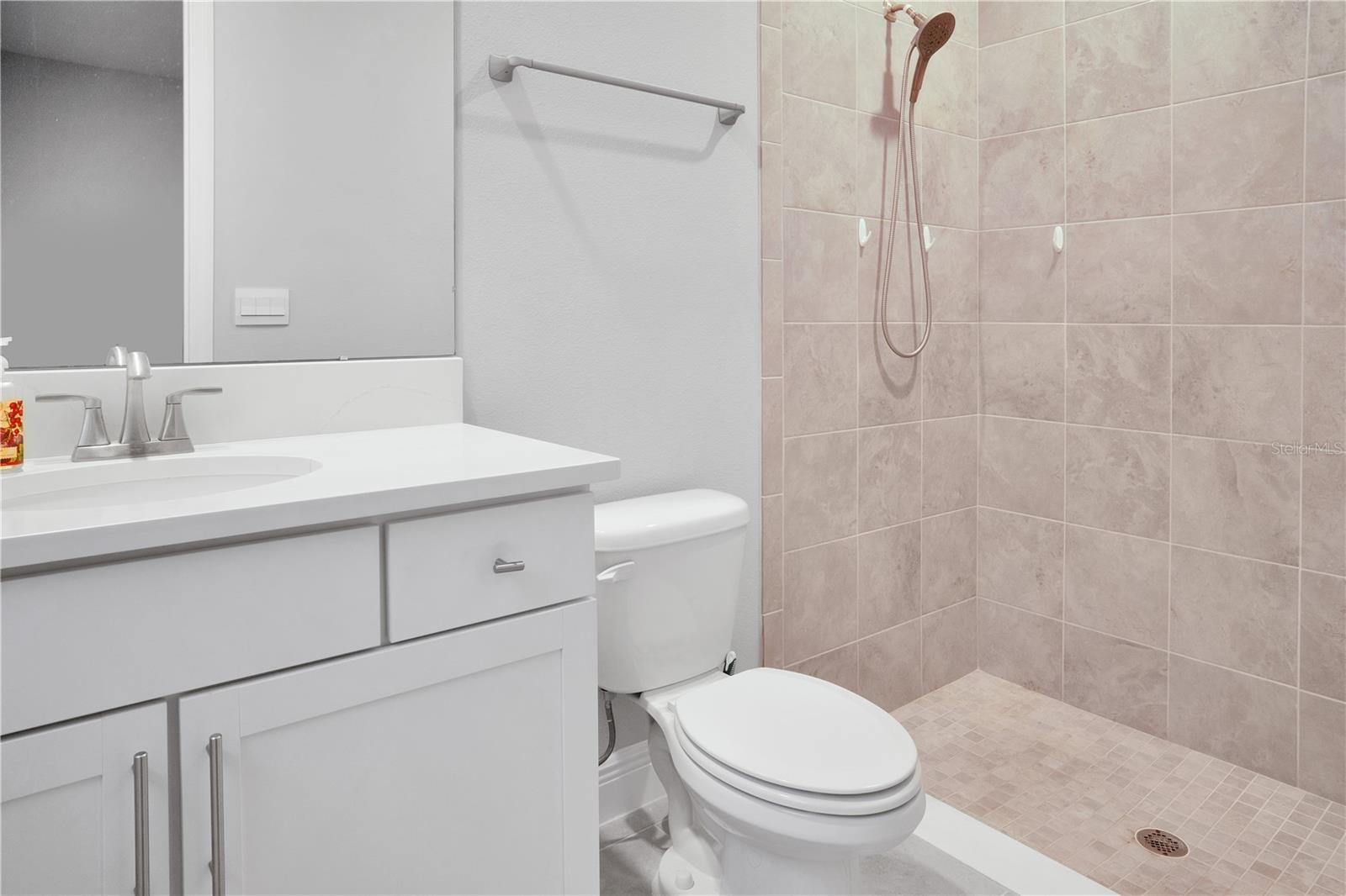23278 SCAGLIONE DR — photo 28
