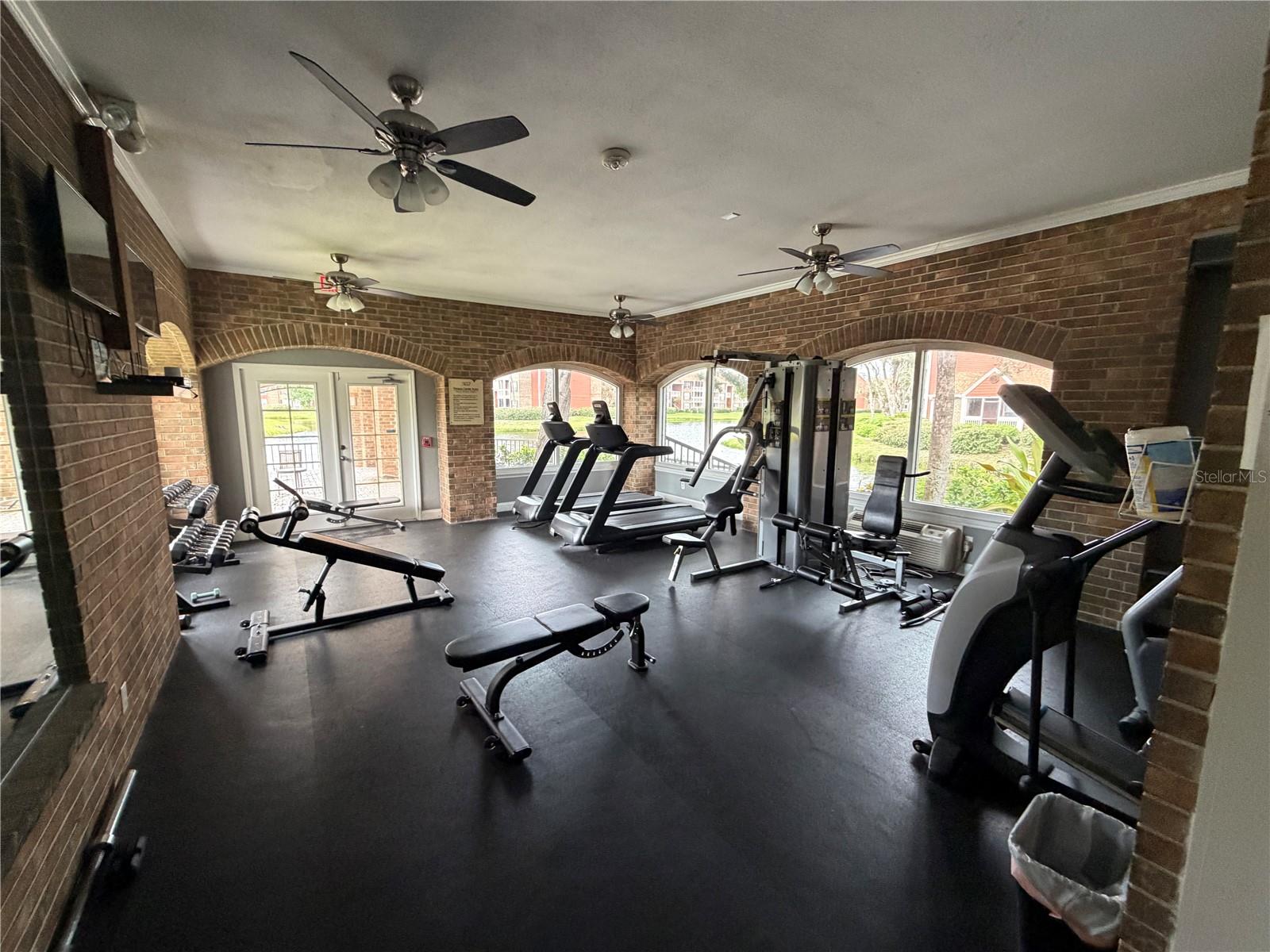 10200 GANDY BLVD N #1235 — photo 4