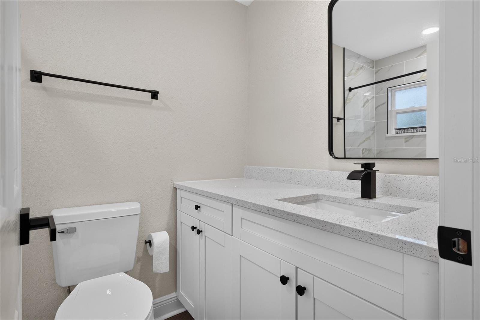 5408 MARLWOOD CT — photo 34