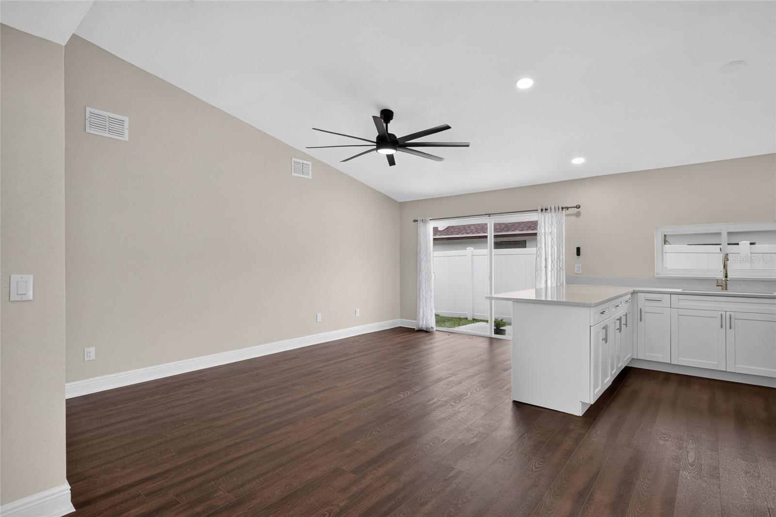 5408 MARLWOOD CT — photo 15