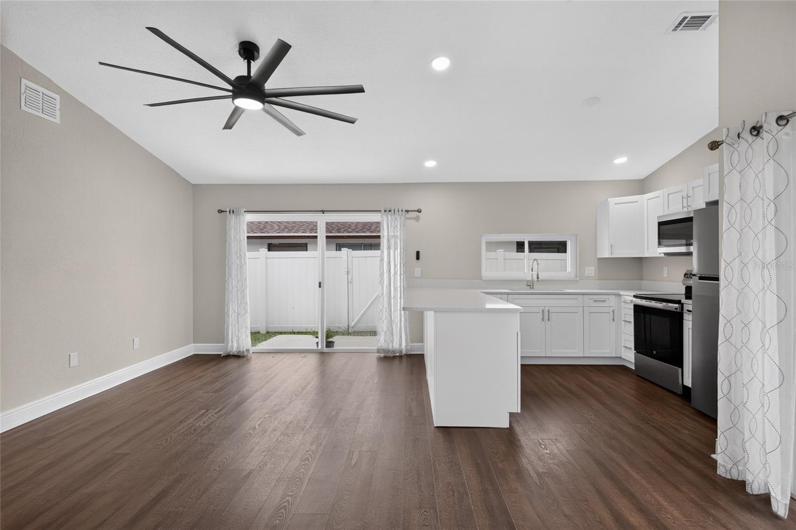5408 MARLWOOD CT — photo 9