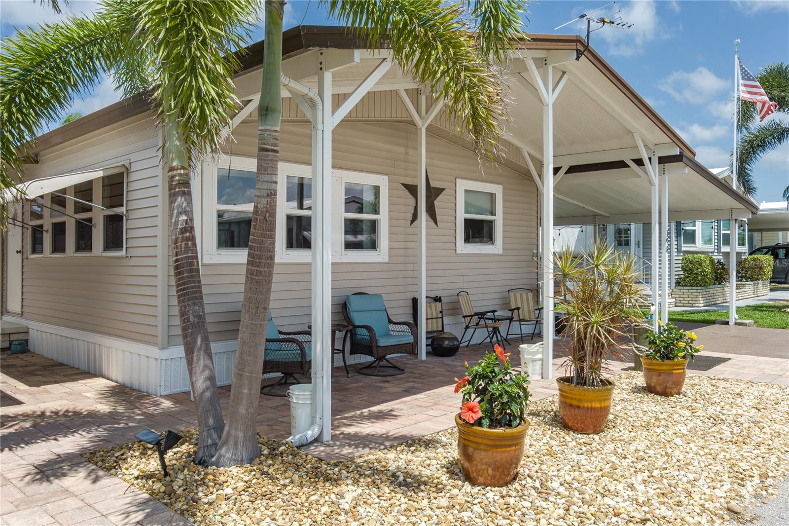 198 TANKEY DR — photo 34