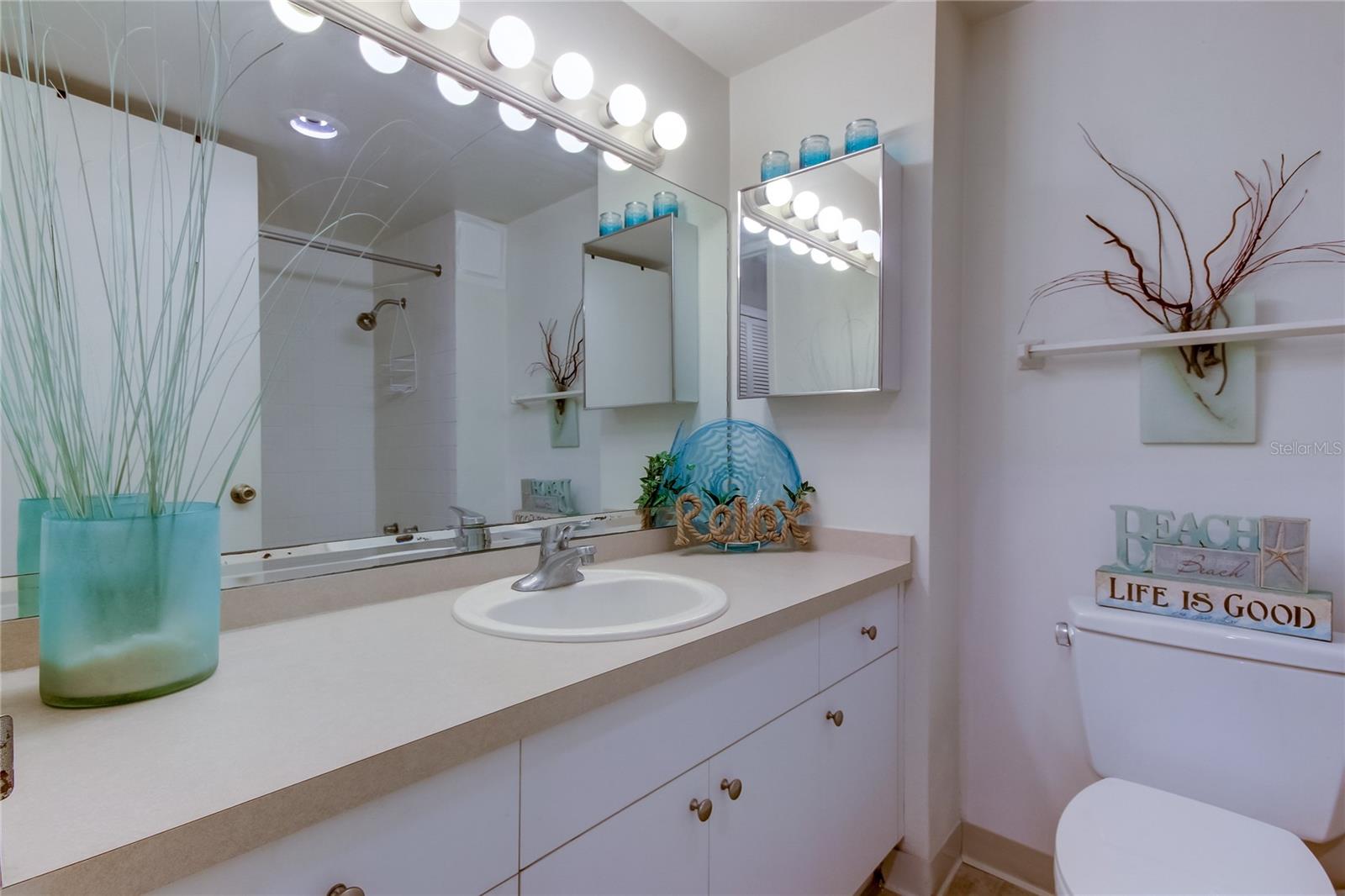880 MANDALAY AVE #604 — photo 15