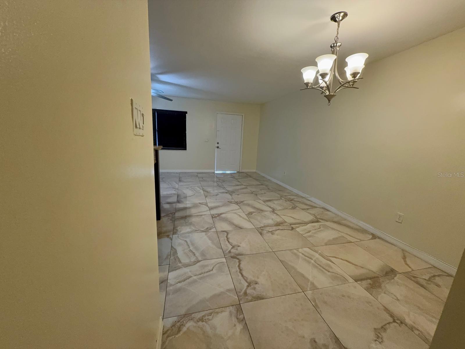 9109 W HILLSBOROUGH AVE #J109 — photo 10