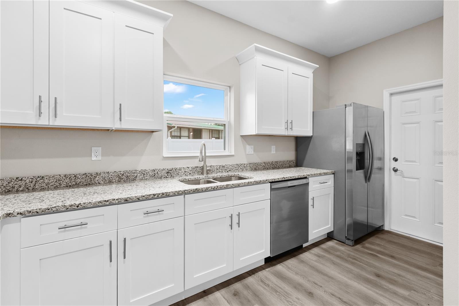 5017 FINDERS CT — photo 13