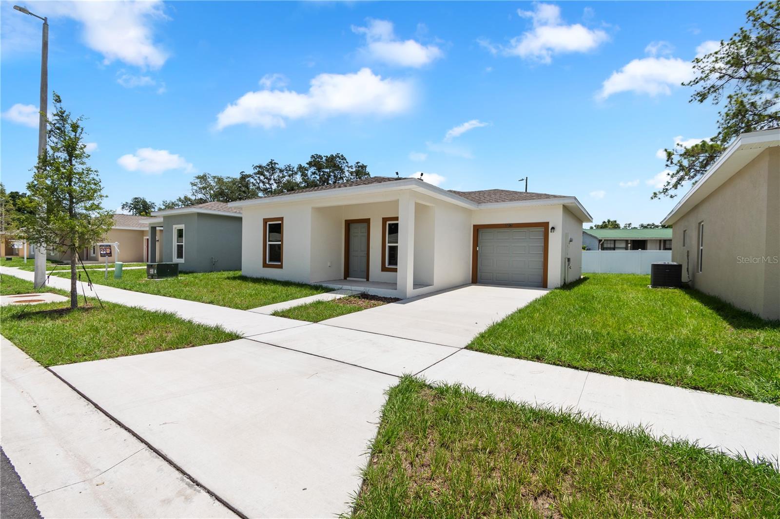 5017 FINDERS CT — photo 3