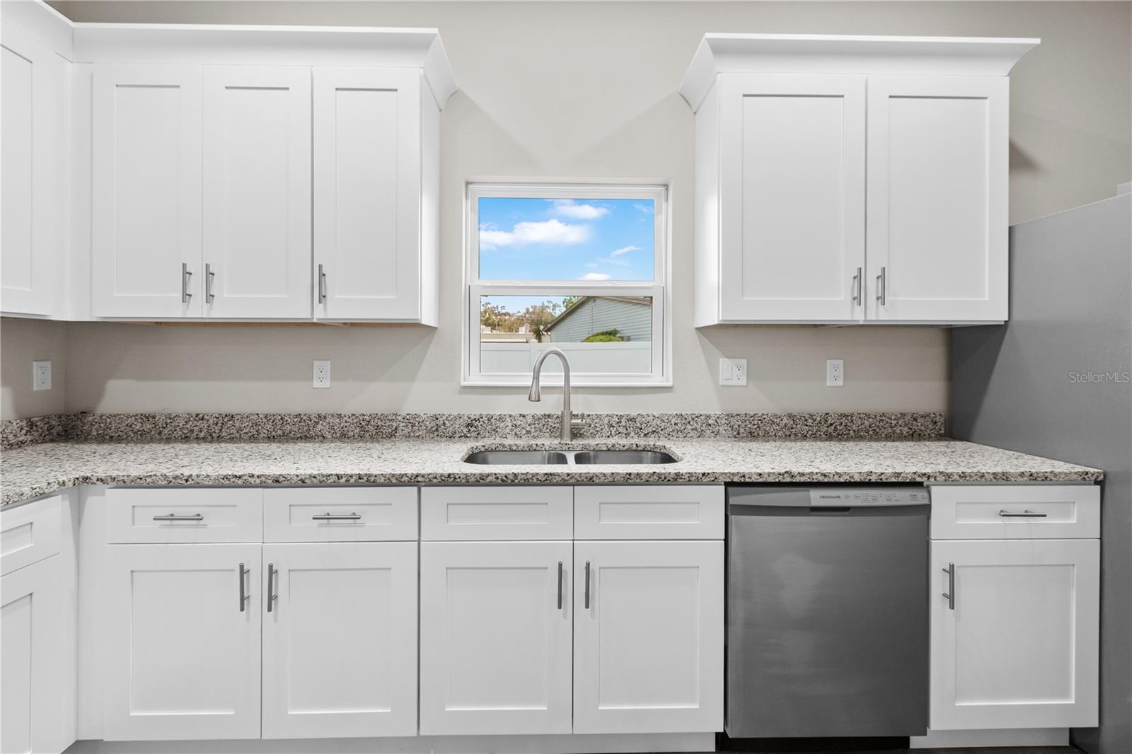 5017 FINDERS CT — photo 14