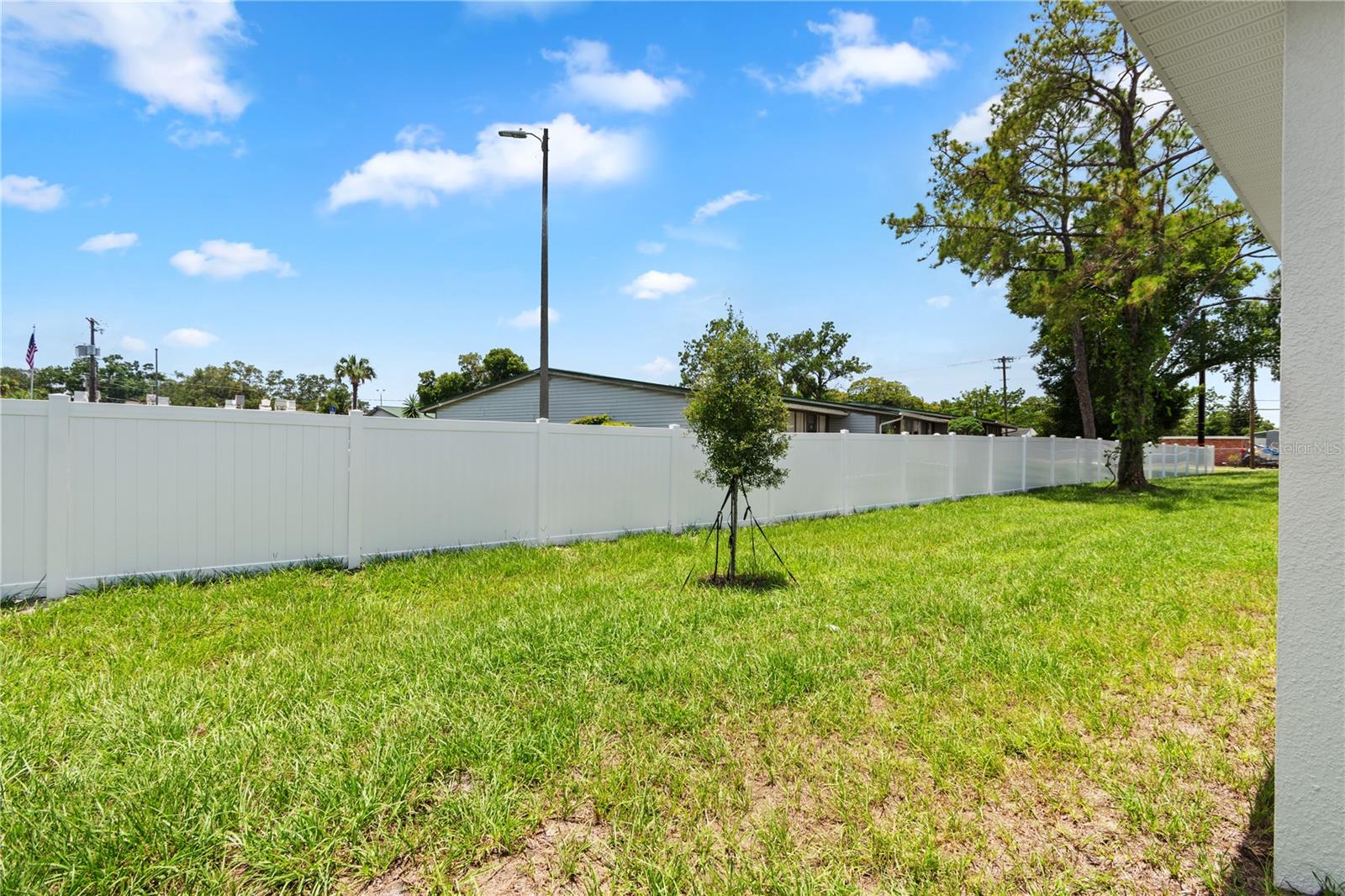 5017 FINDERS CT — photo 40