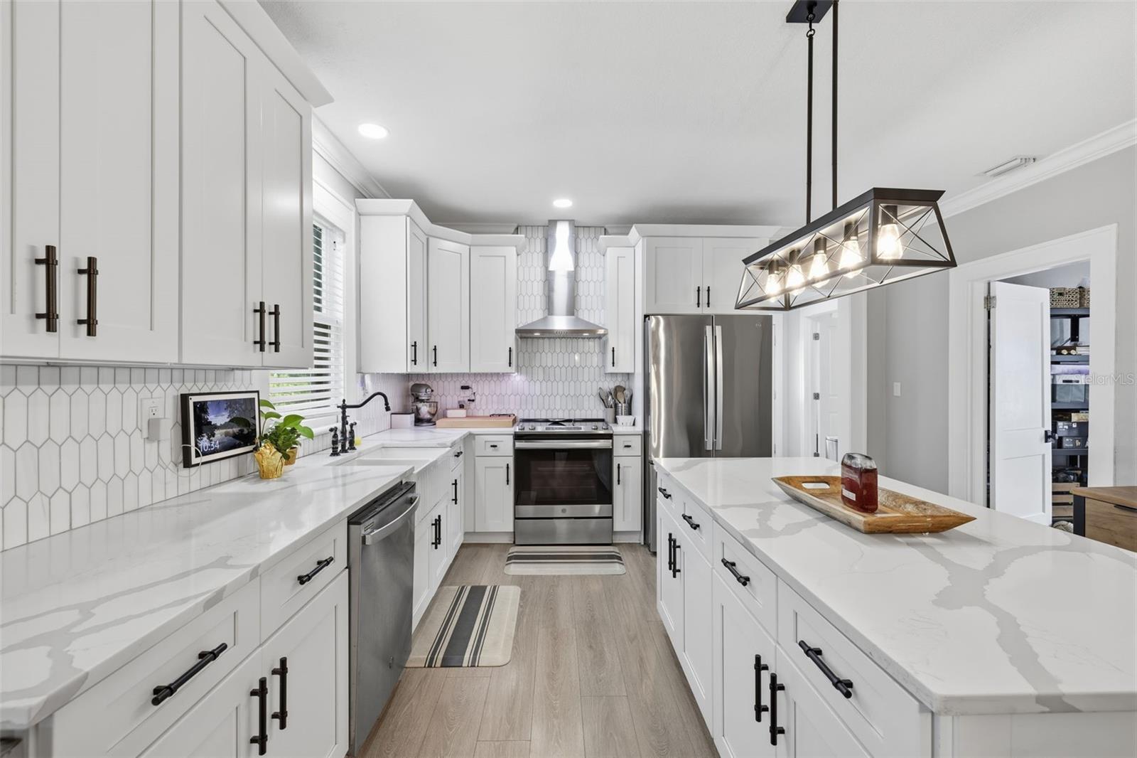 906 E PATTERSON ST — photo 13