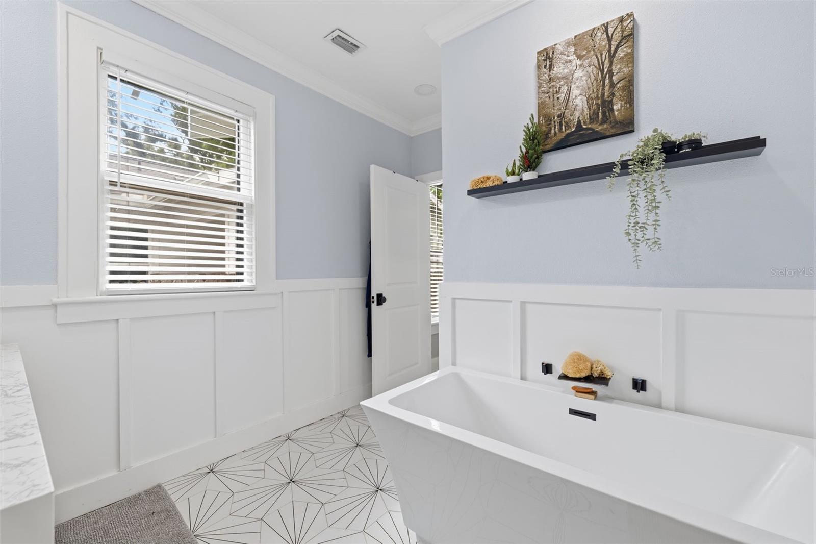 906 E PATTERSON ST — photo 18