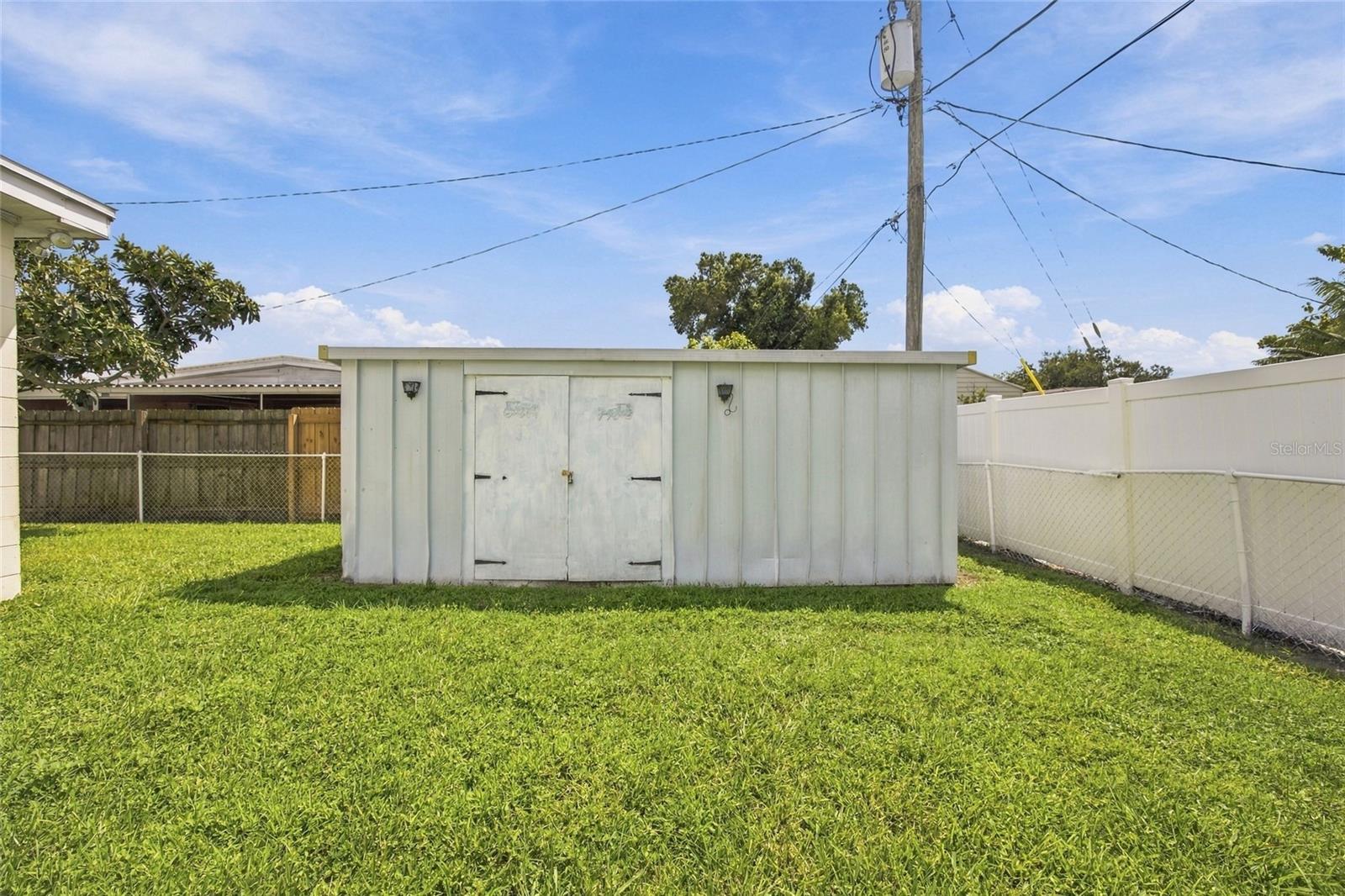7812 N GOMEZ AVE — photo 43
