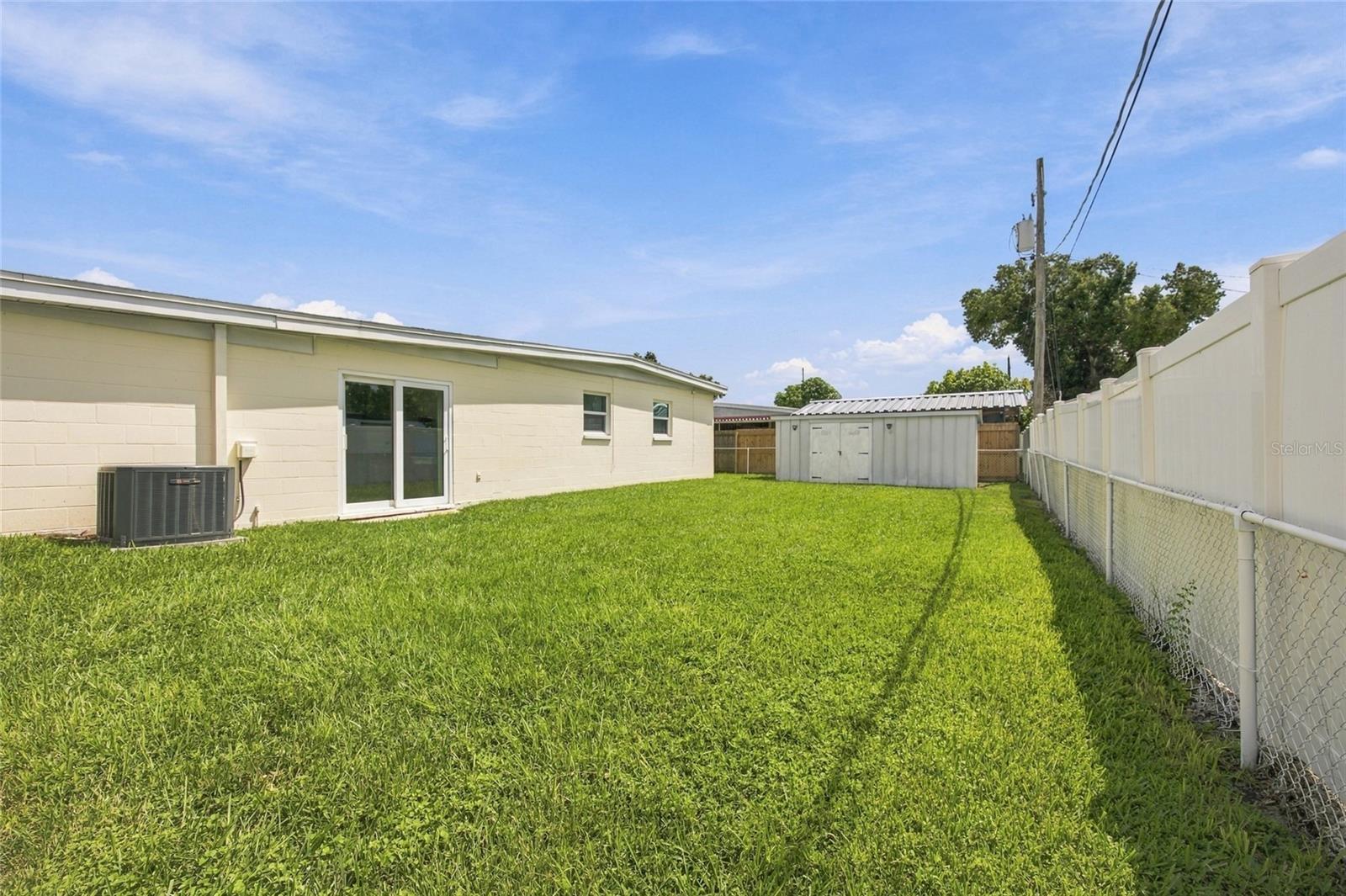 7812 N GOMEZ AVE — photo 40