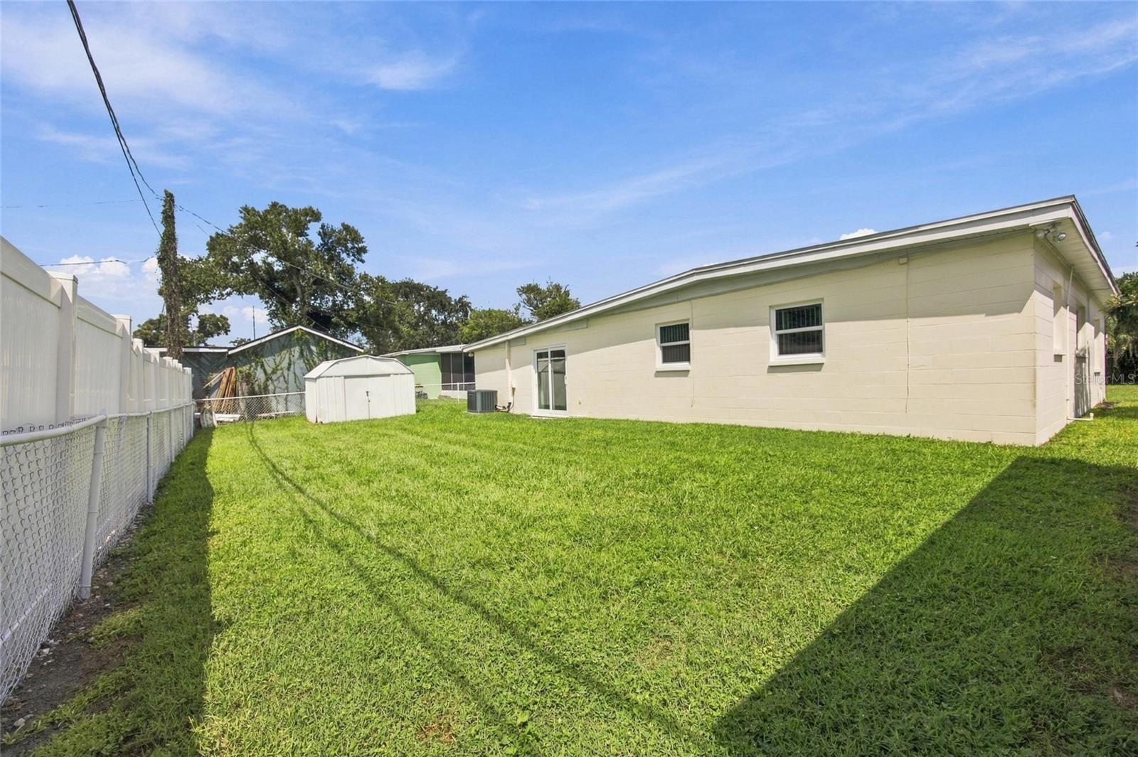 7812 N GOMEZ AVE — photo 41