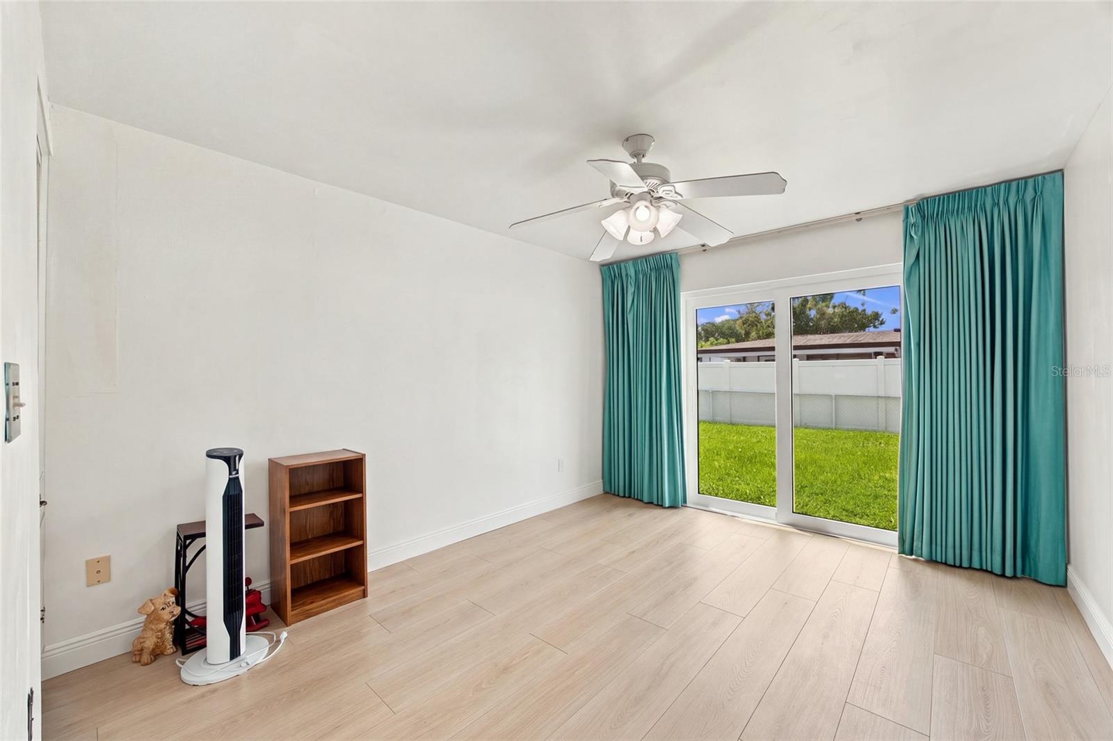 7812 N GOMEZ AVE — photo 35
