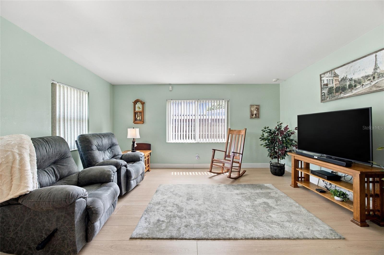 7812 N GOMEZ AVE — photo 5