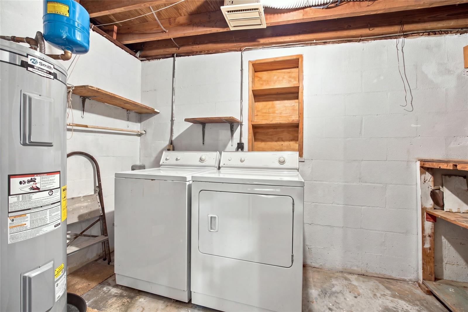 7812 N GOMEZ AVE — photo 37