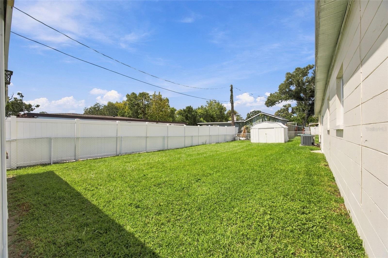 7812 N GOMEZ AVE — photo 42