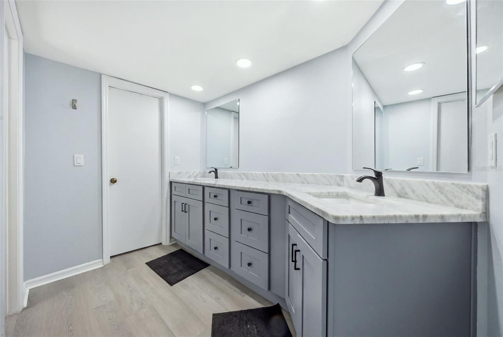 3401 CYPRESS HEAD CT — photo 15