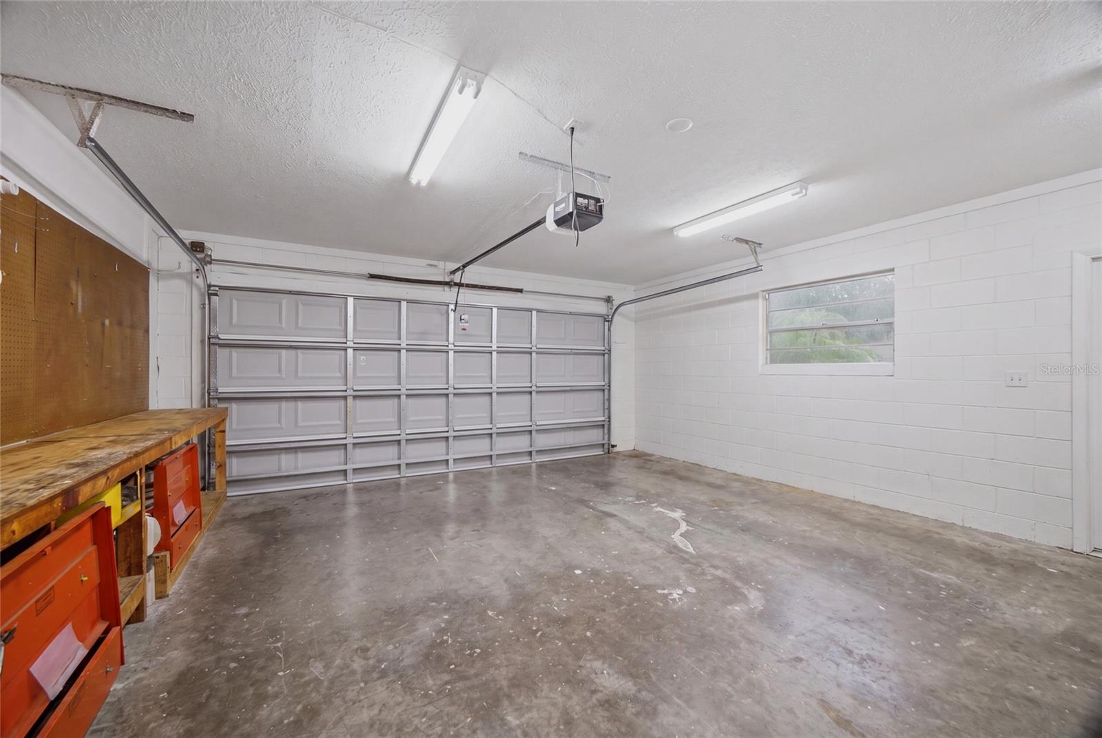 2971 FOREST CIR — photo 37