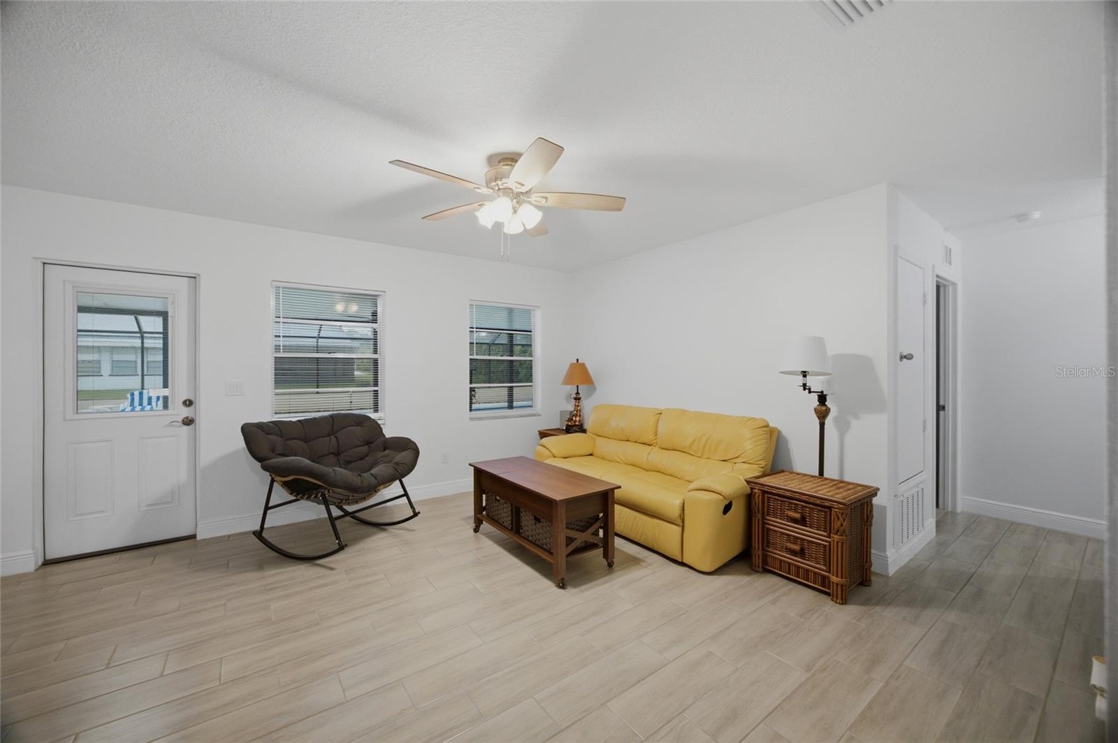 2971 FOREST CIR — photo 6