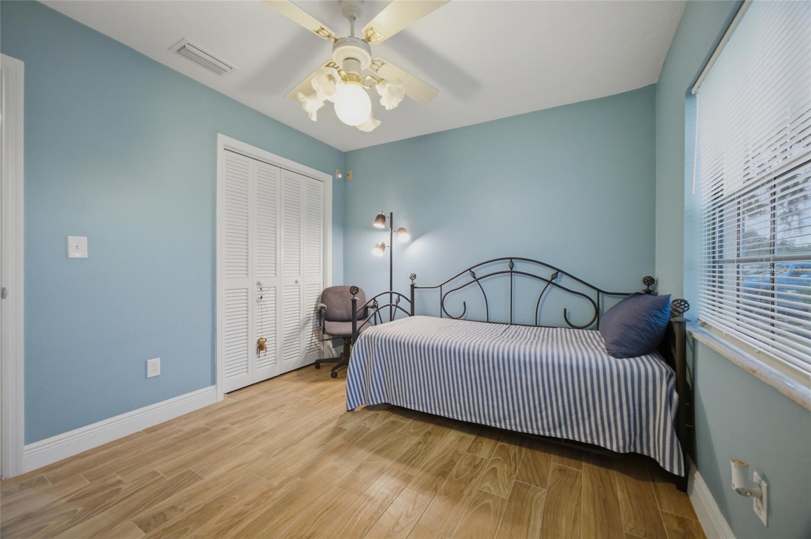 2971 FOREST CIR — photo 24