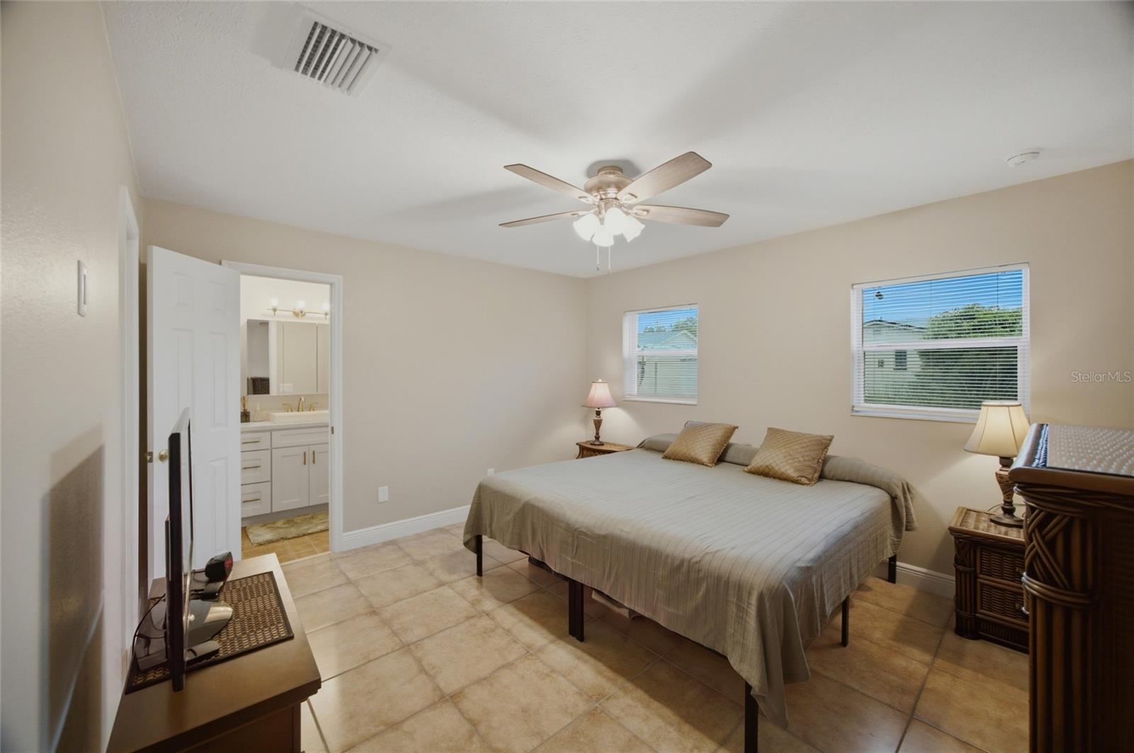 2971 FOREST CIR — photo 18