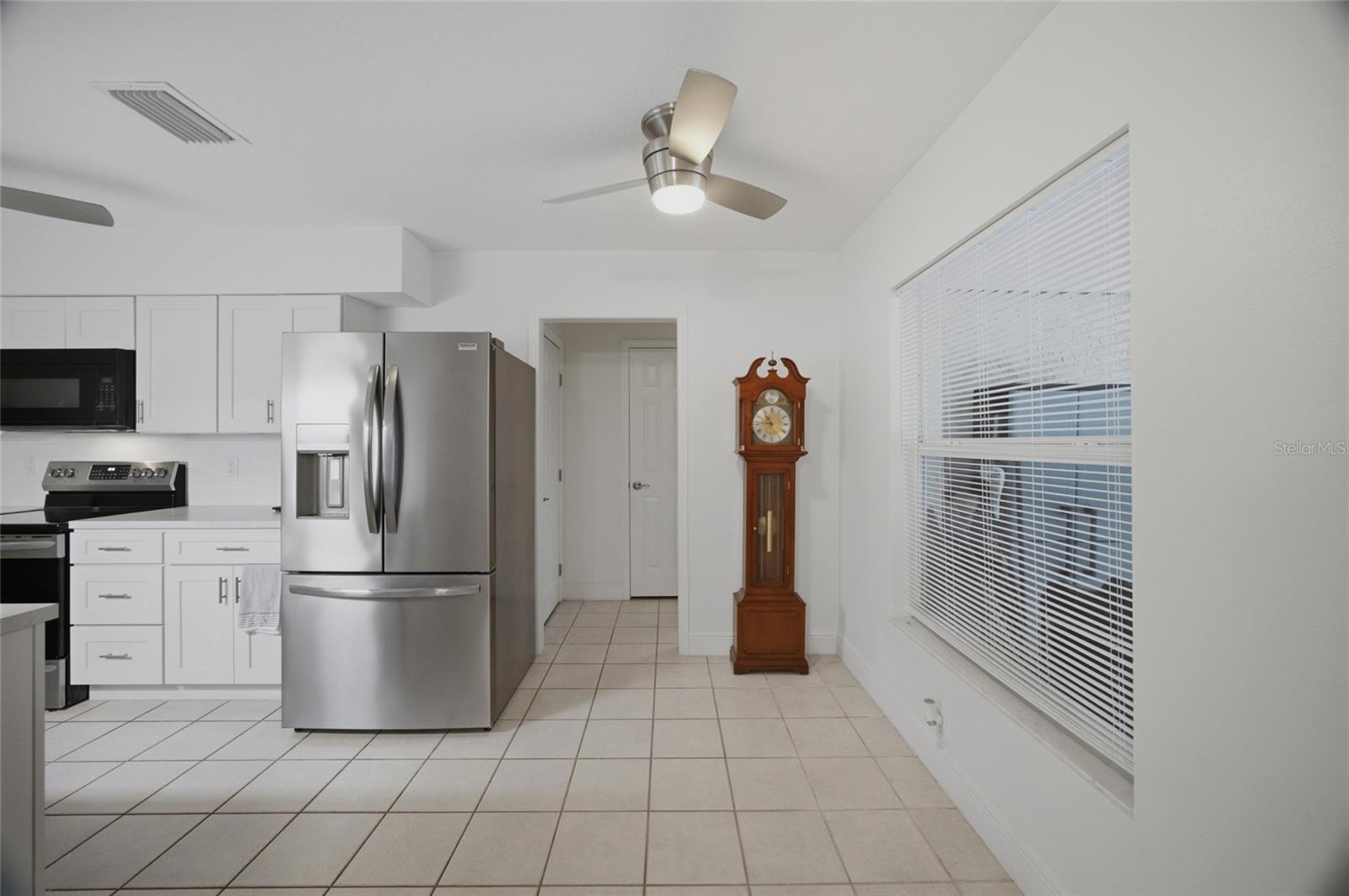 2971 FOREST CIR — photo 12