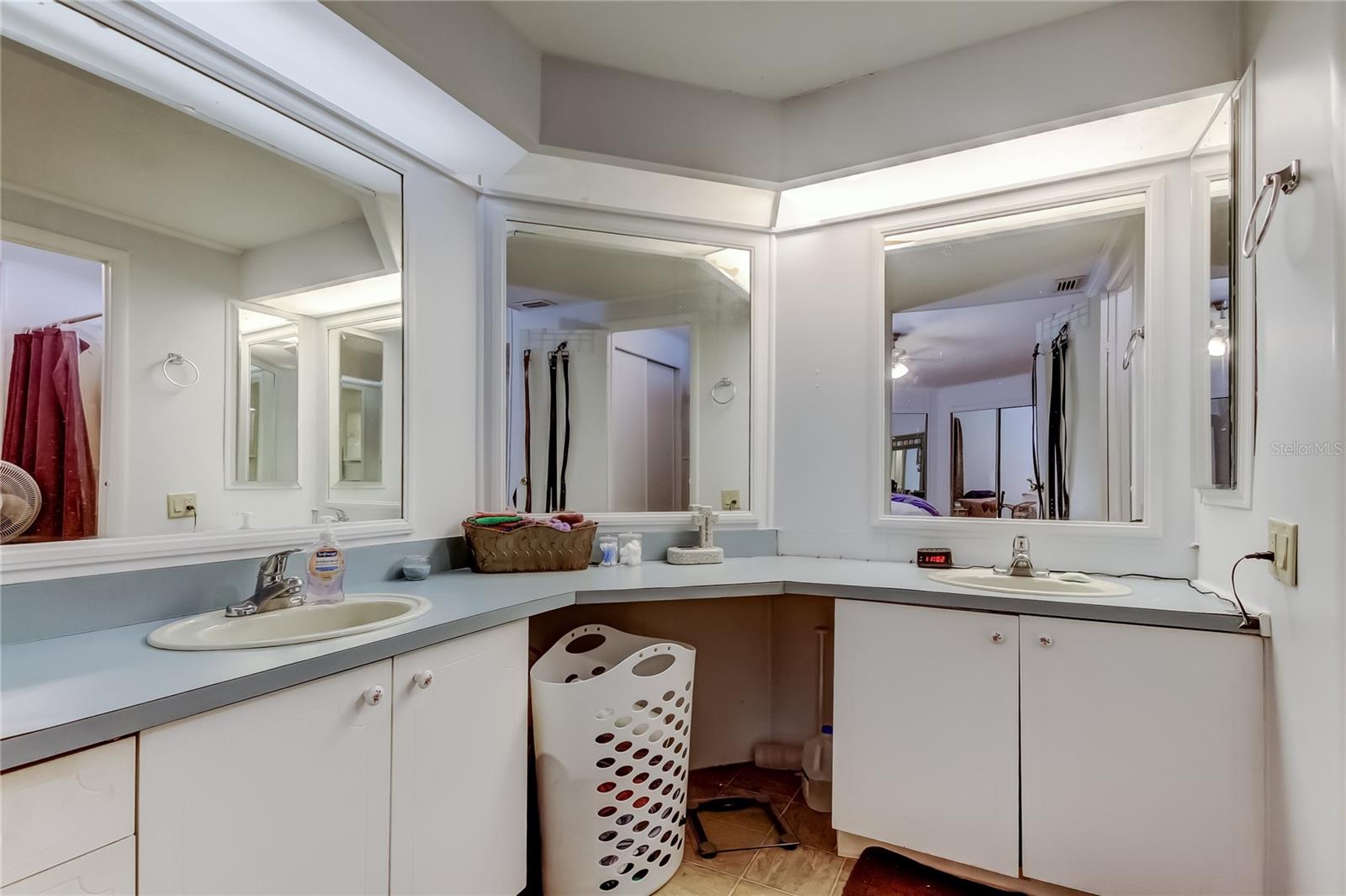 10151 HAMP DR — photo 31