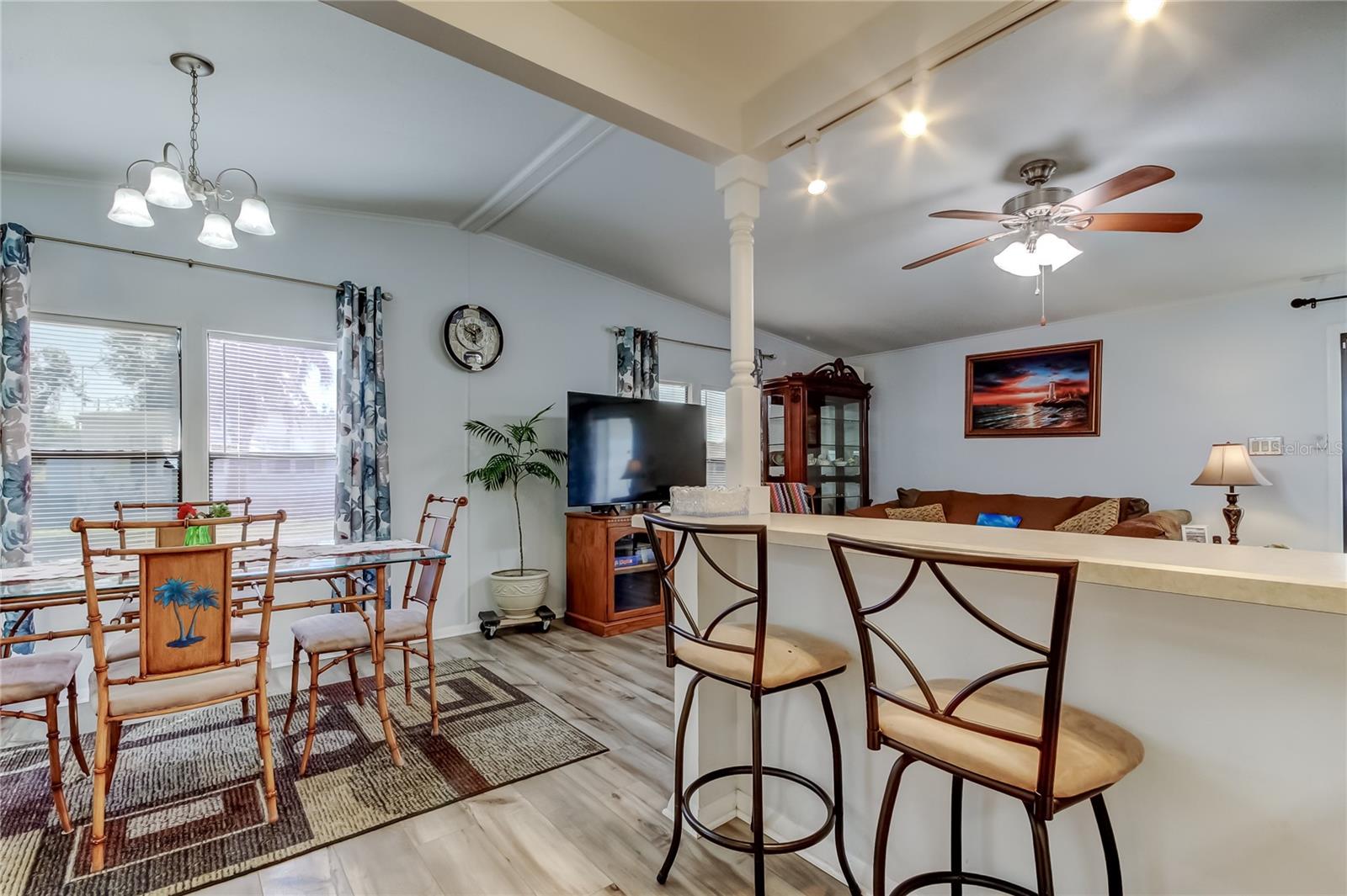 10151 HAMP DR — photo 15