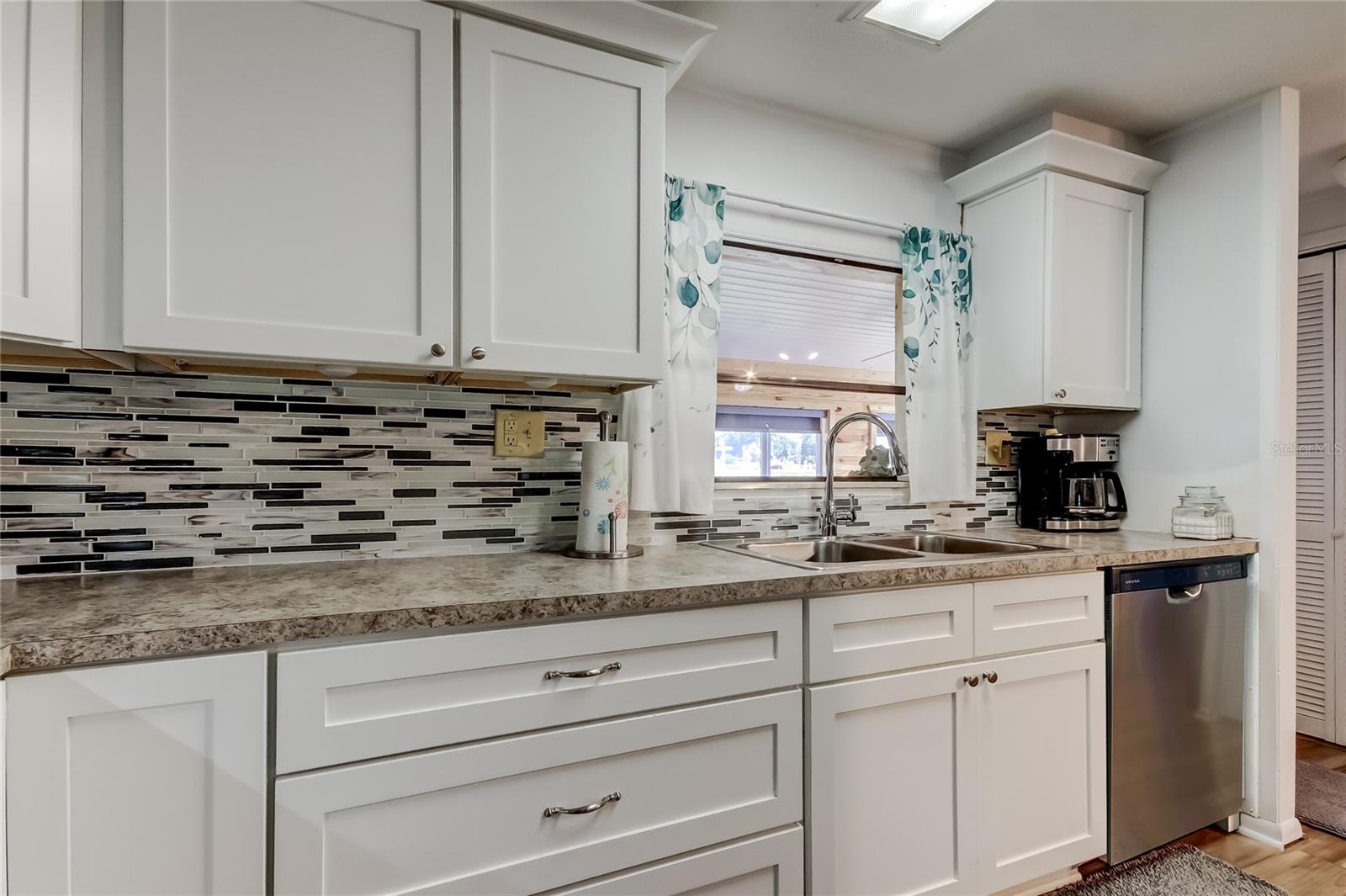10151 HAMP DR — photo 21