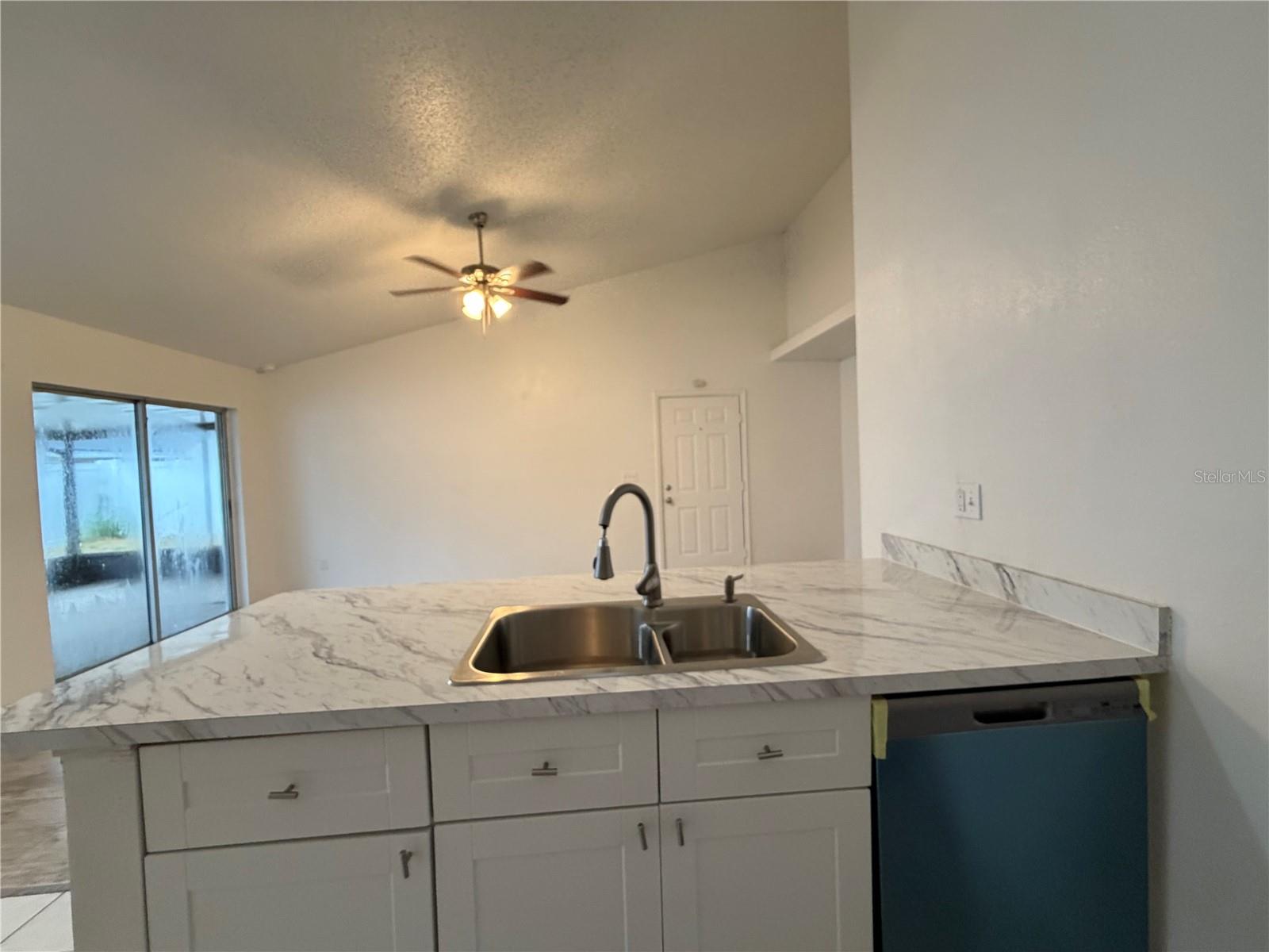 7705 CITRONELLA CT — photo 8