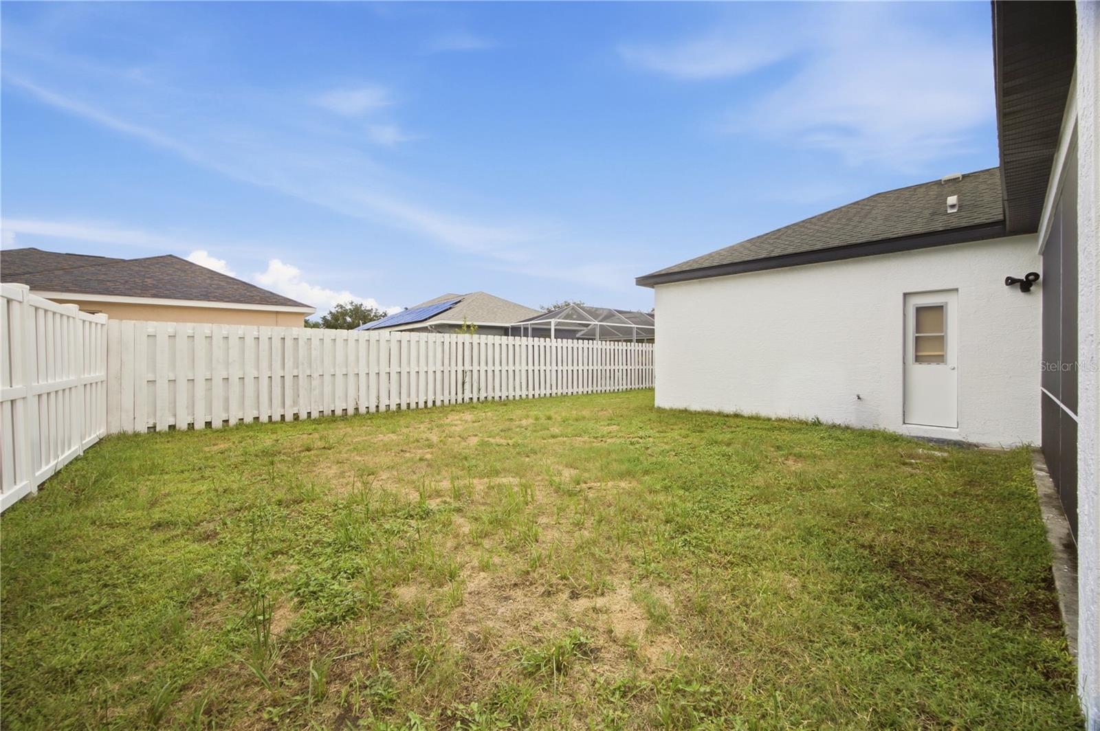 518 HUNTER LN — photo 46