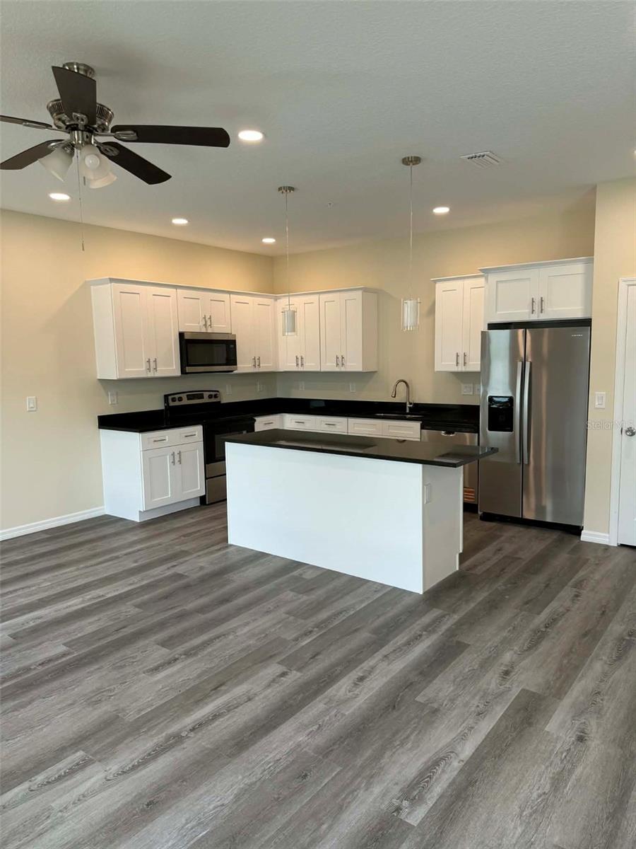 4344 CAMBIO GARDENS CT — photo 3