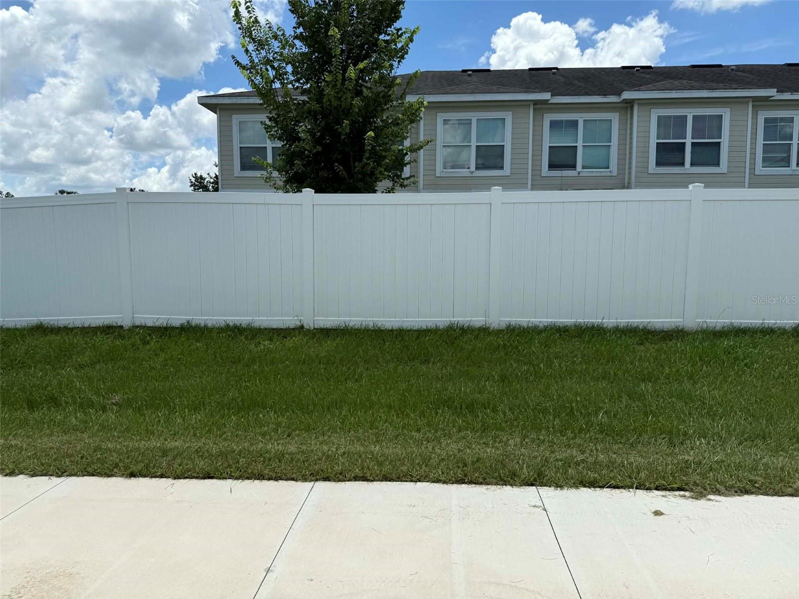 4344 CAMBIO GARDENS CT — photo 21