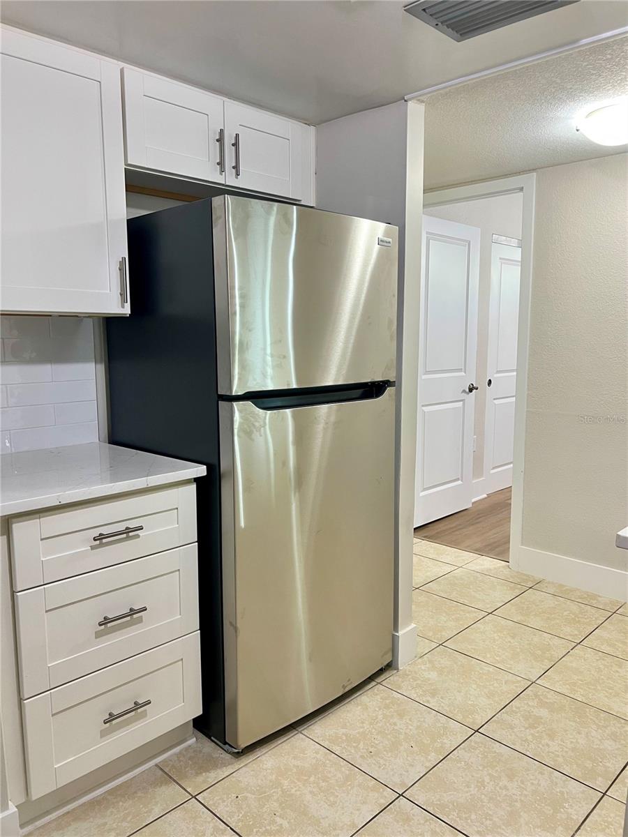 632 EDGEWATER DR #139 — photo 11