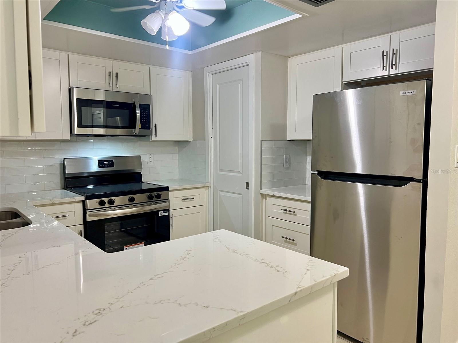 632 EDGEWATER DR #139 — photo 6