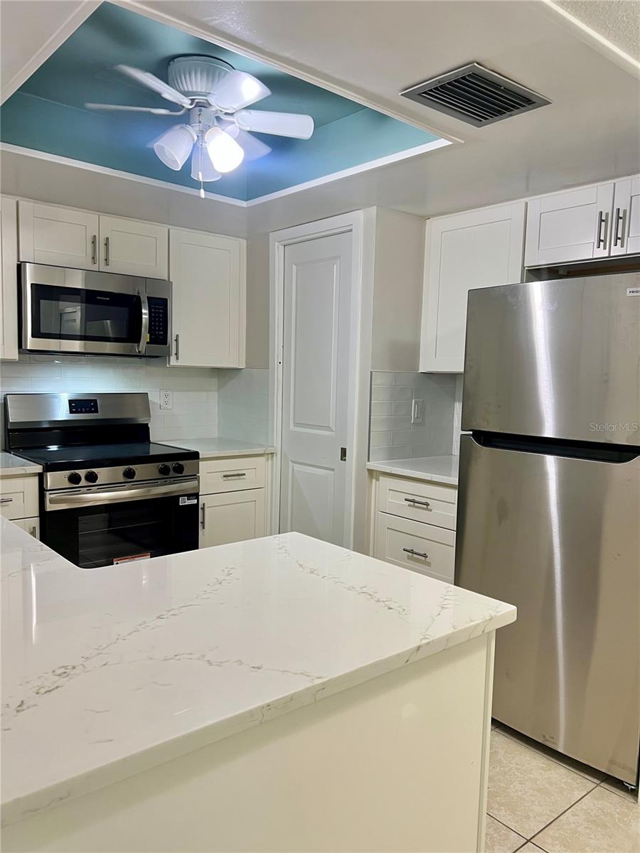 632 EDGEWATER DR #139 — photo 7