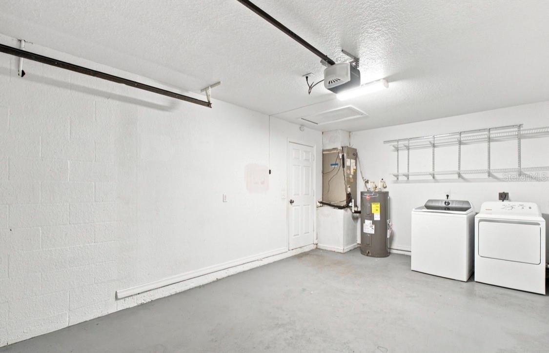 5717 E 11TH ST E — photo 17