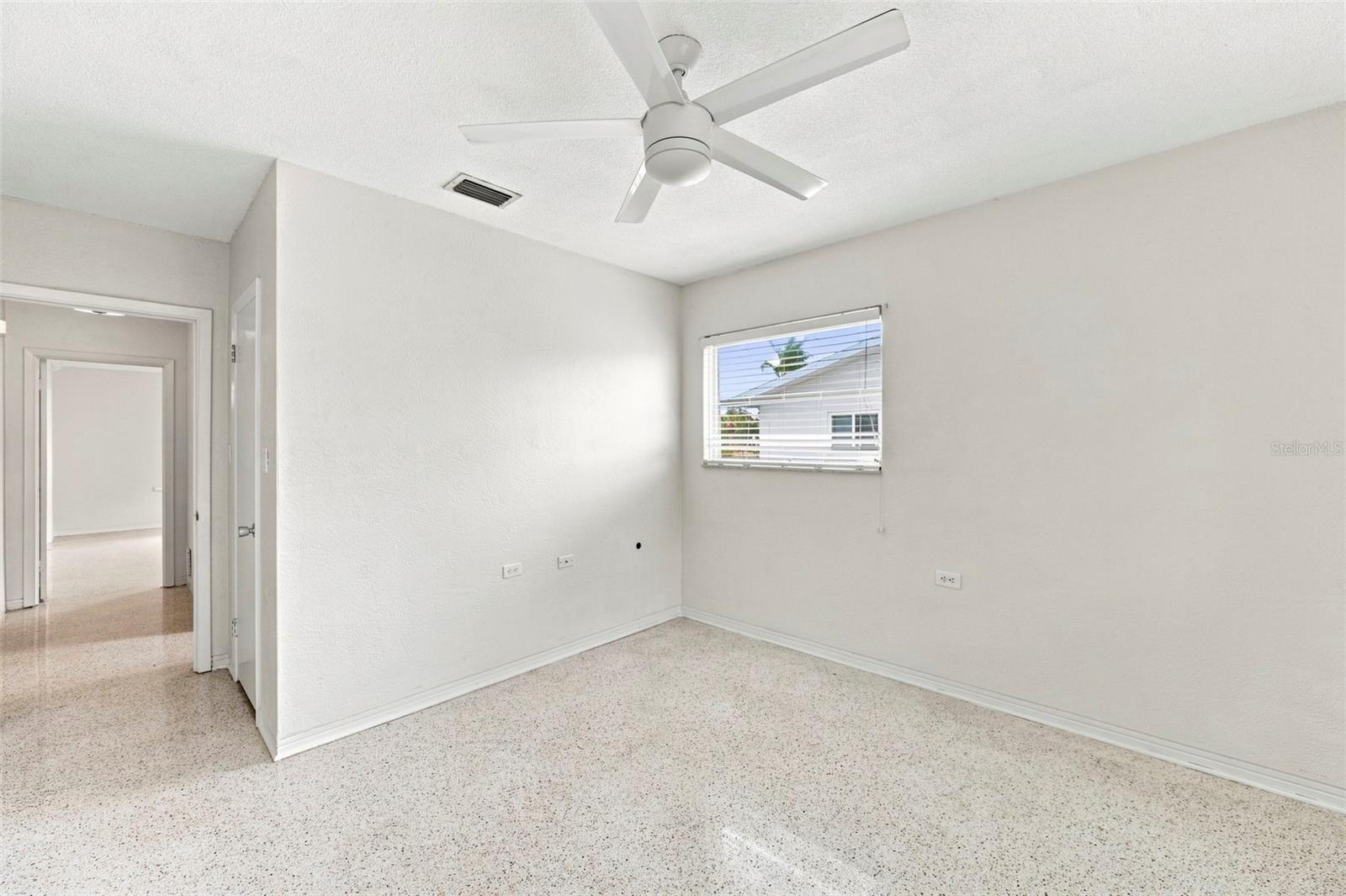 1342 SNELL ISLE BLVD NE #4 — photo 17