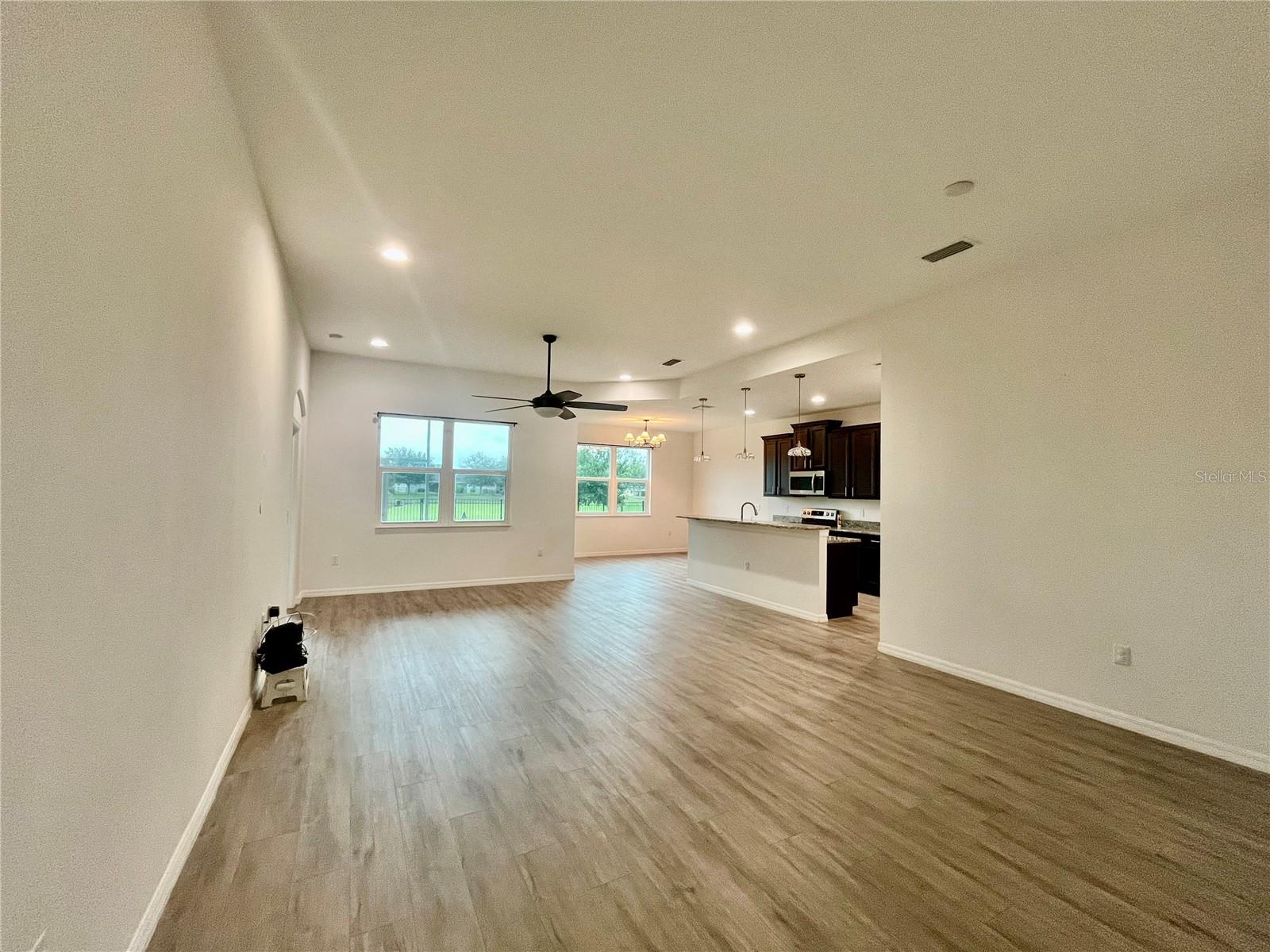 13554 MARILYN CT — photo 4