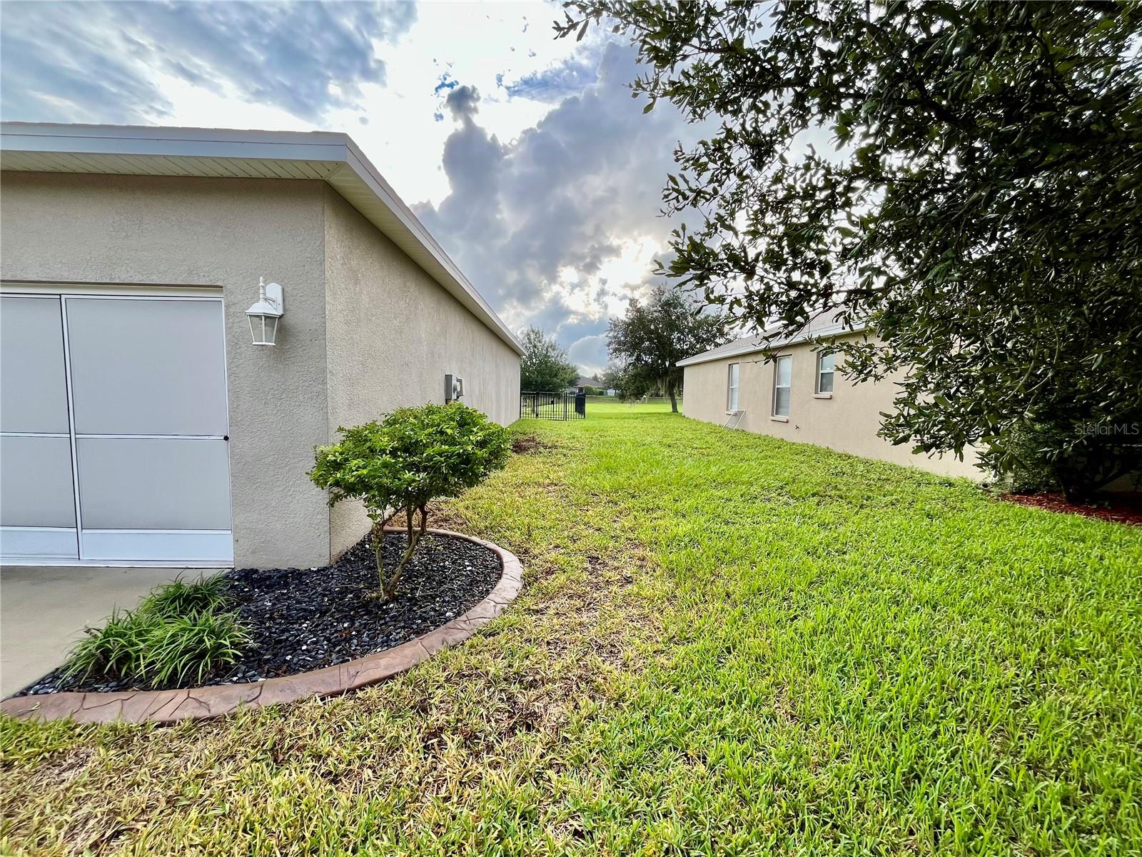 13554 MARILYN CT — photo 42