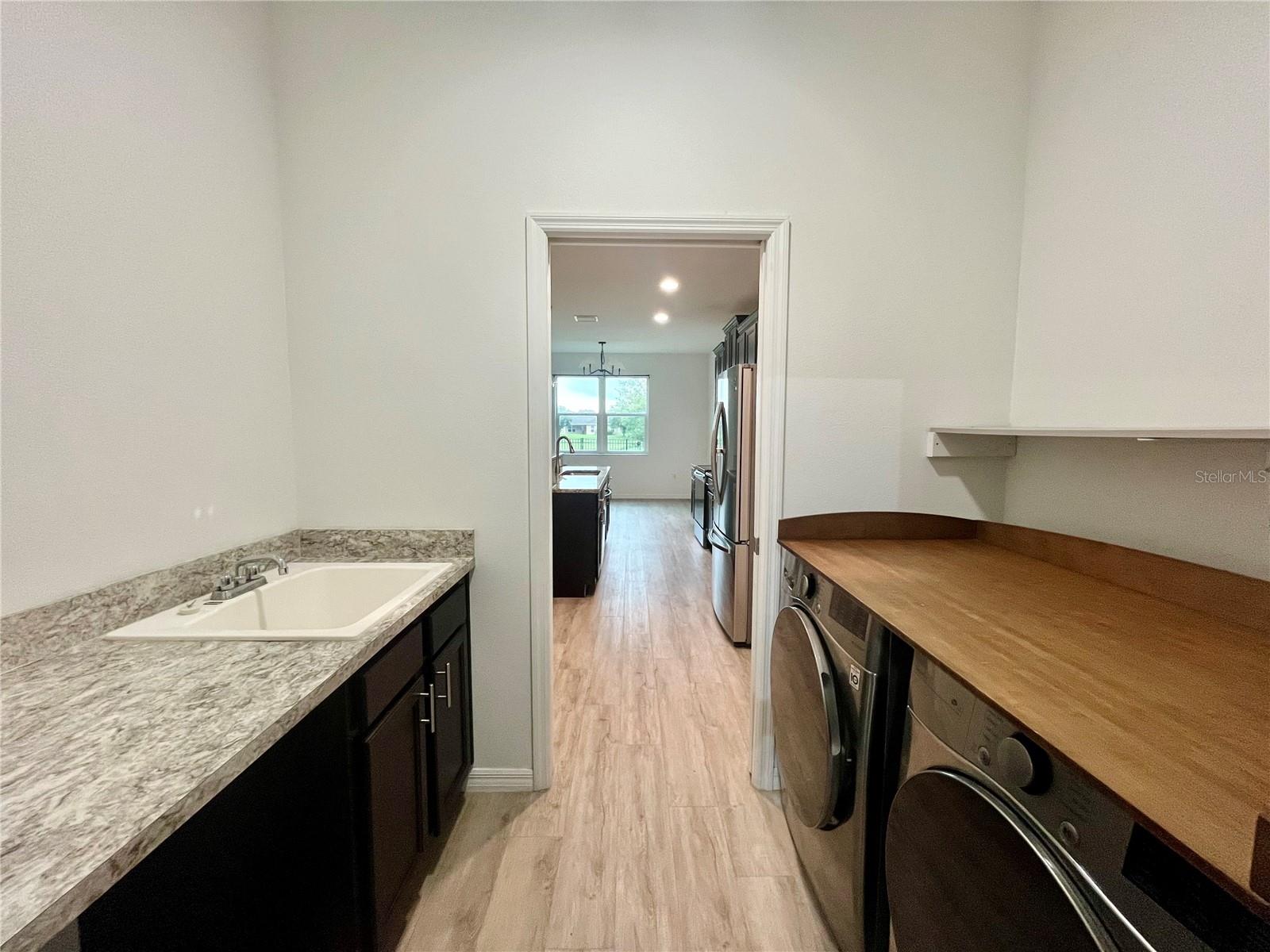 13554 MARILYN CT — photo 15