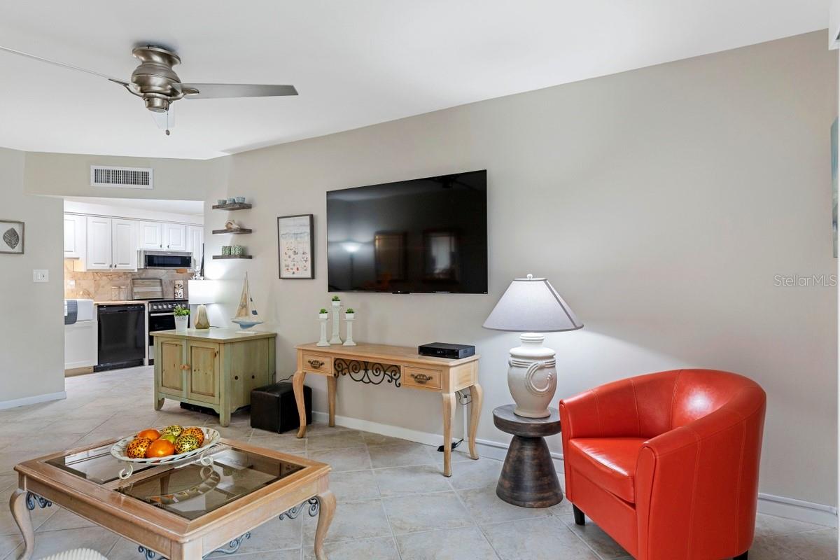 10365 PARADISE BLVD #21 — photo 3