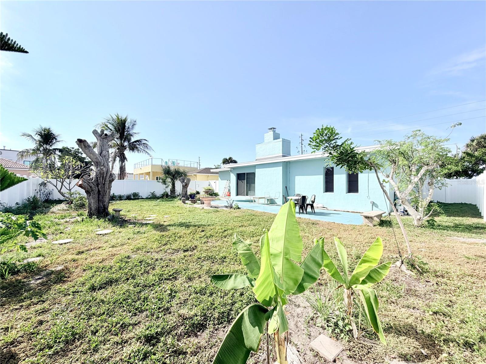 2513 GULF BLVD — photo 23