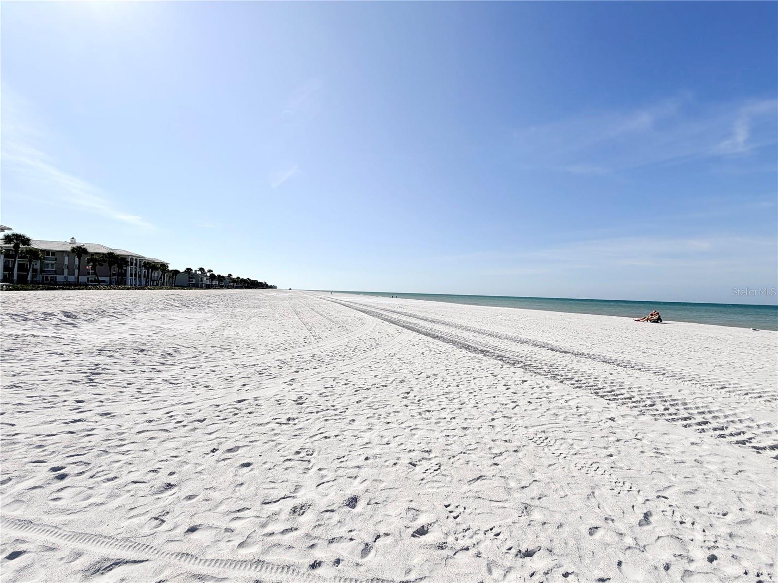 2513 GULF BLVD — photo 30