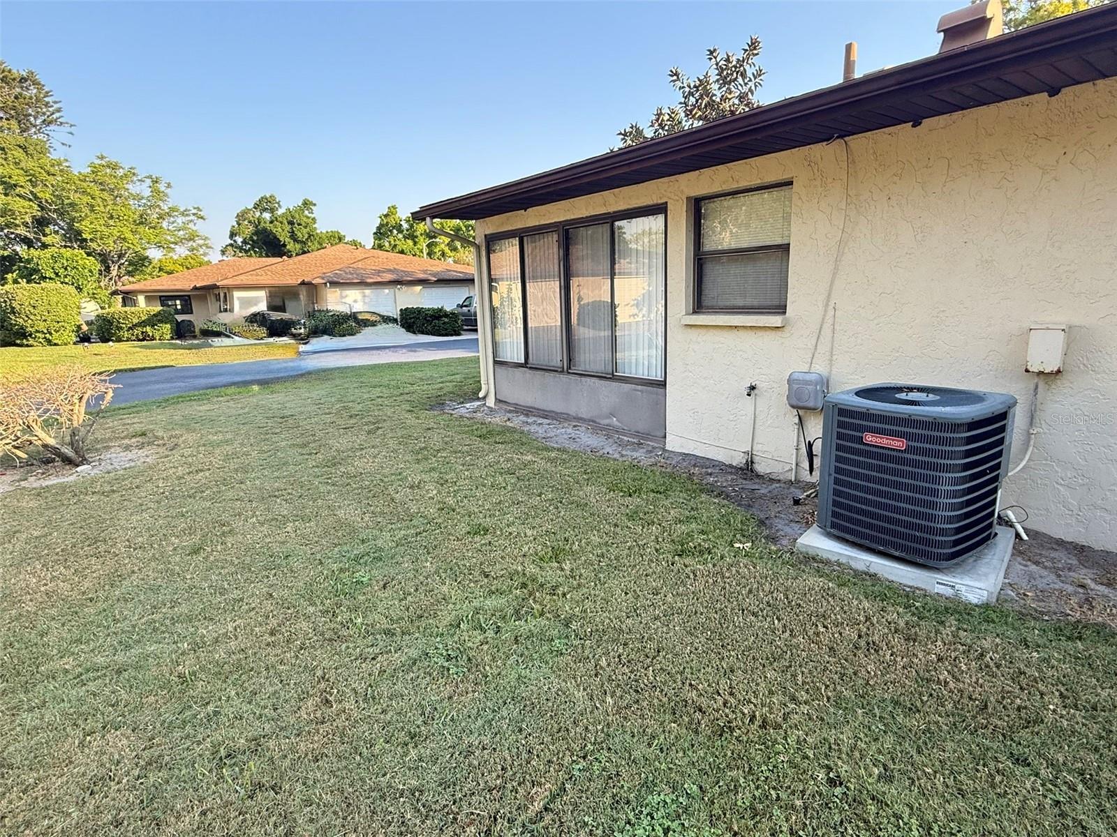 3112 VIVIENDA BLVD — photo 23