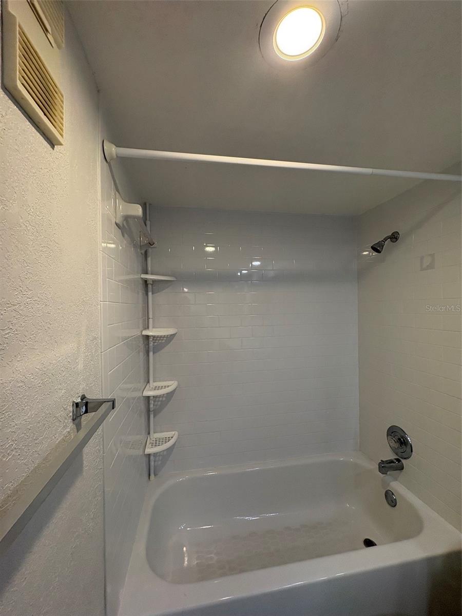 250 WOODETTE DR #A — photo 26